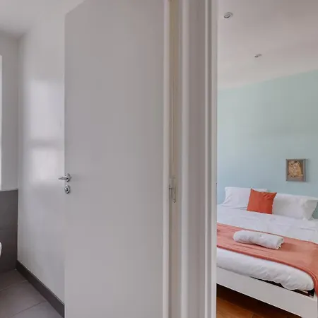 Superb & Luminous T4 In Montmartre * باريس