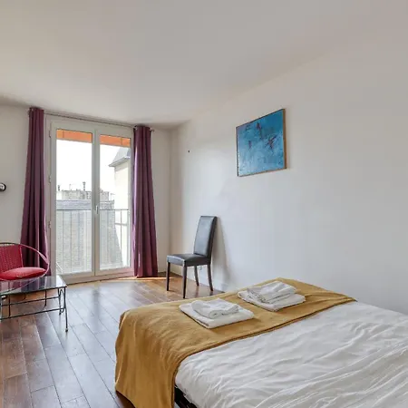 Superb & Luminous T4 In Montmartre شقة